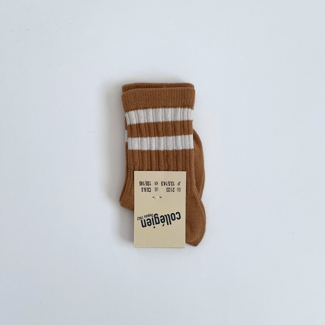 collegien - Nico - Ribbed Varsity Crew Socks<779 Caramel au Beurre Salé>