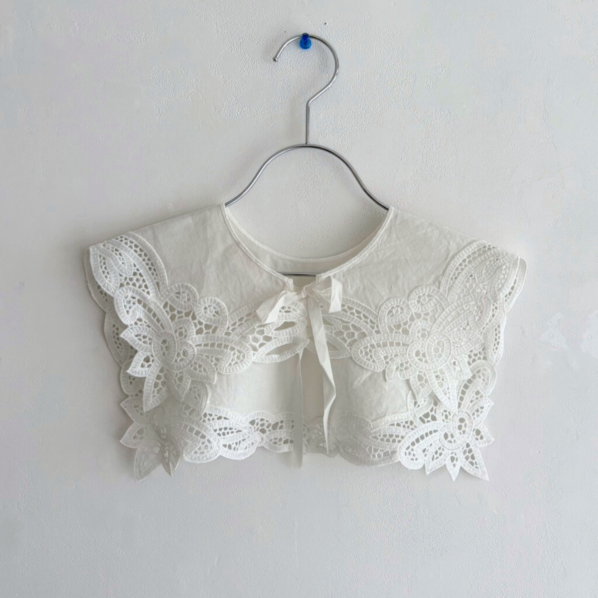süß - Antique Lace Bib Salor