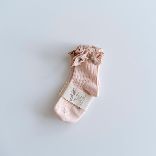 collegien - Brigitte - Gingham Ruffle Ribbed Ankle Socks＜Sorbet＞